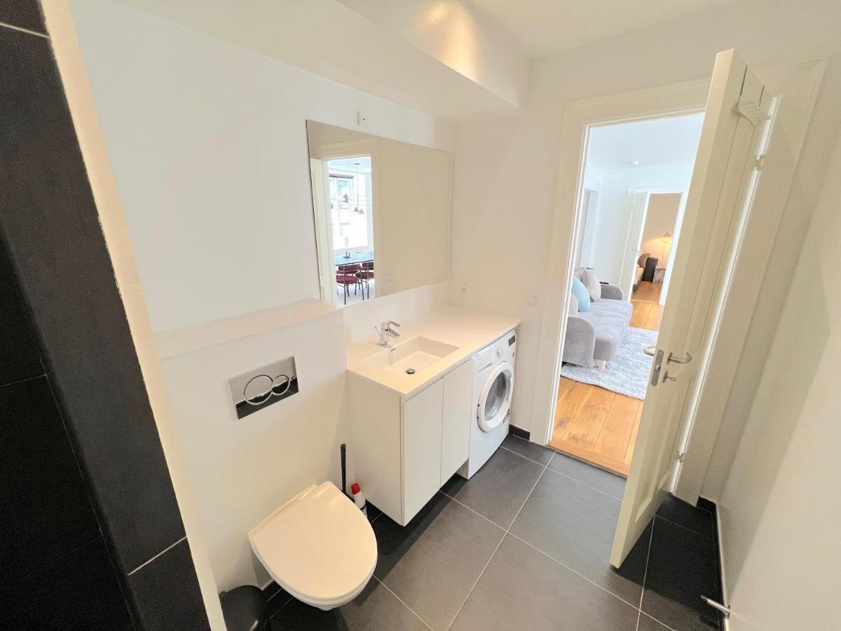Apartment Amazing Near Tivoli Gardens & Hall Square *