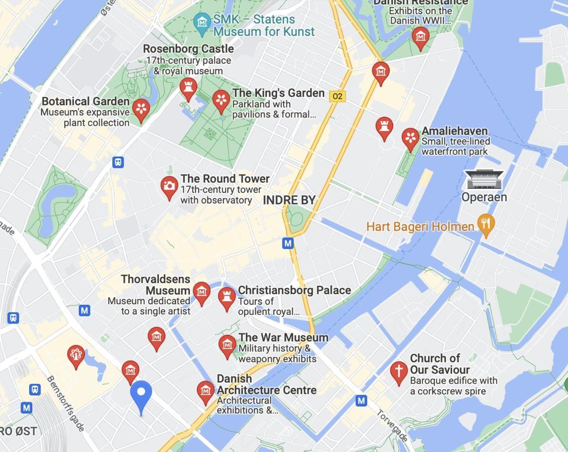 Amazing Near Tivoli Gardens & Hall Square Apartment