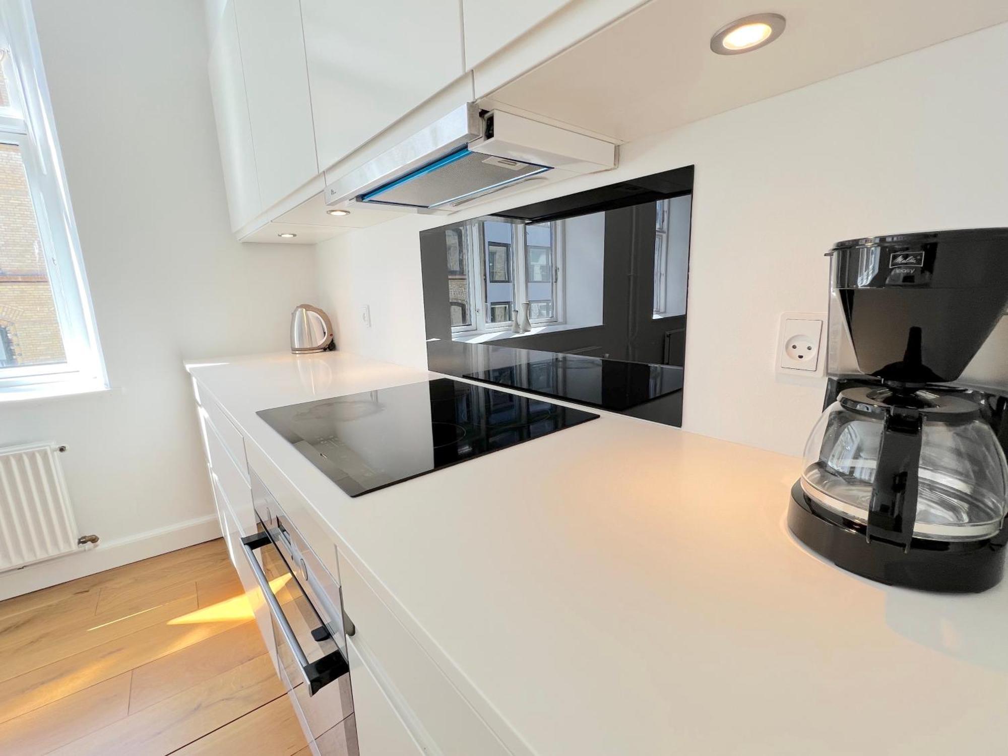 Amazing Near Tivoli Gardens & Hall Square * Copenhagen